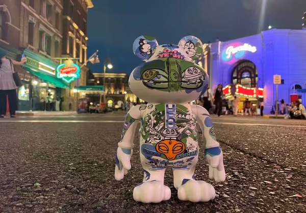 Monkey Mouse art toy 5